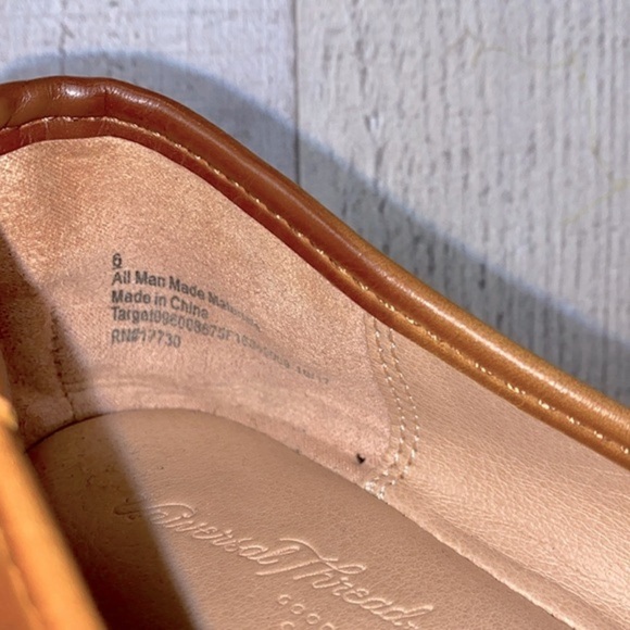 Universal Thread brown ballet flats size 6 - Picture 4 of 7